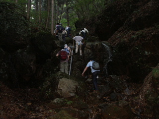 �����`���邼�`